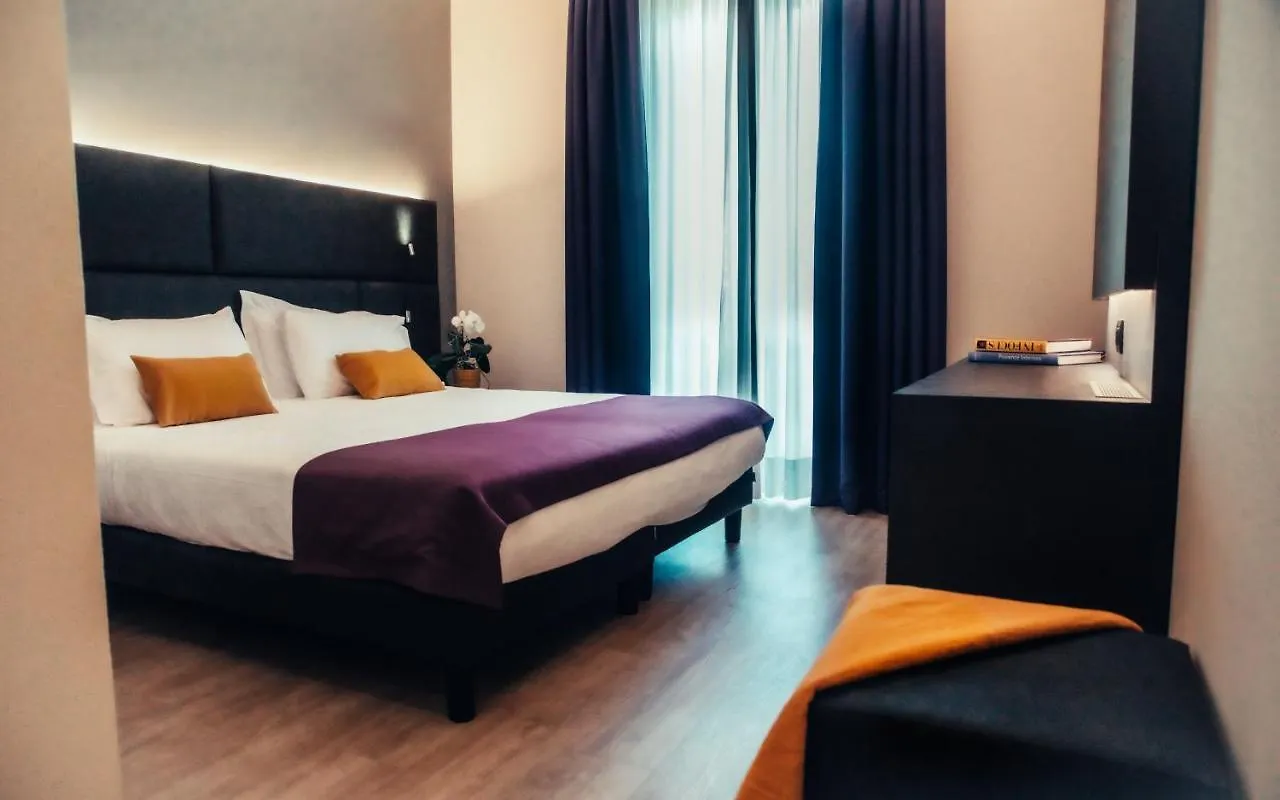 Hotel Benaco Desenzano del Garda