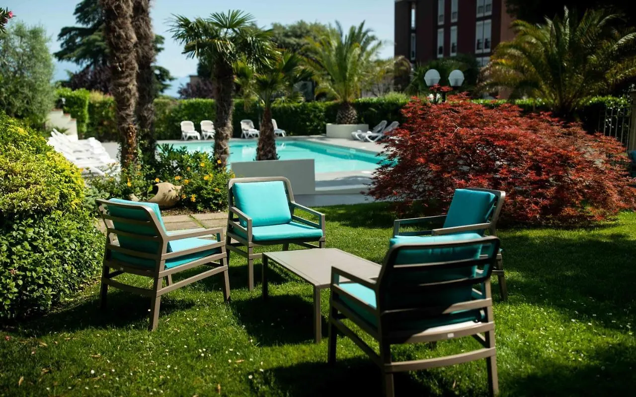 Hotel Benaco Desenzano del Garda