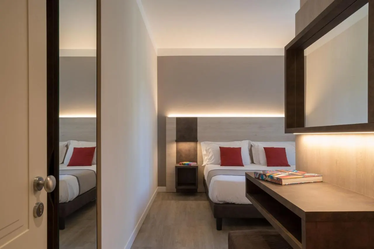Hotel Benaco Desenzano del Garda