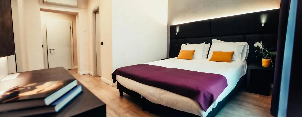 Hotel Benaco Desenzano del Garda Włochy