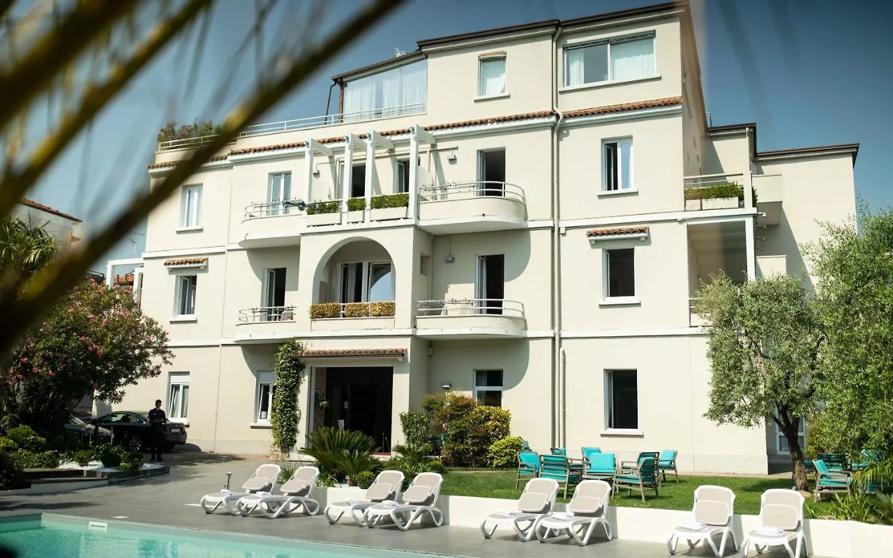 Hotel Benaco Desenzano del Garda 3*,  Italië