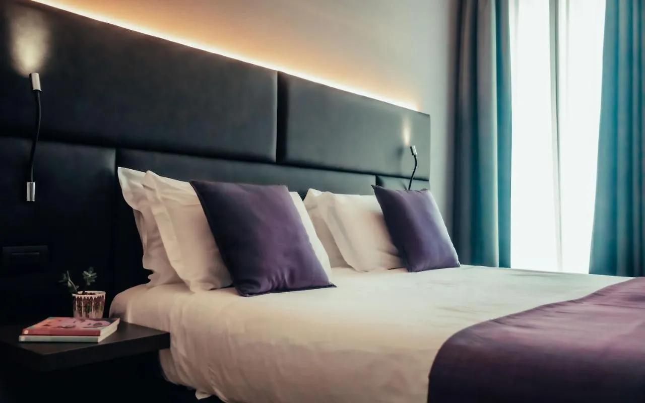 Hotel Benaco Desenzano del Garda