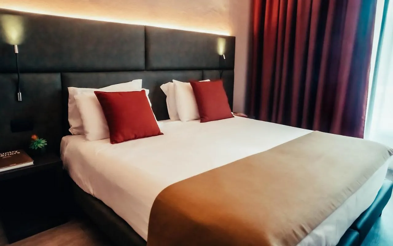 Hotel Benaco Desenzano del Garda