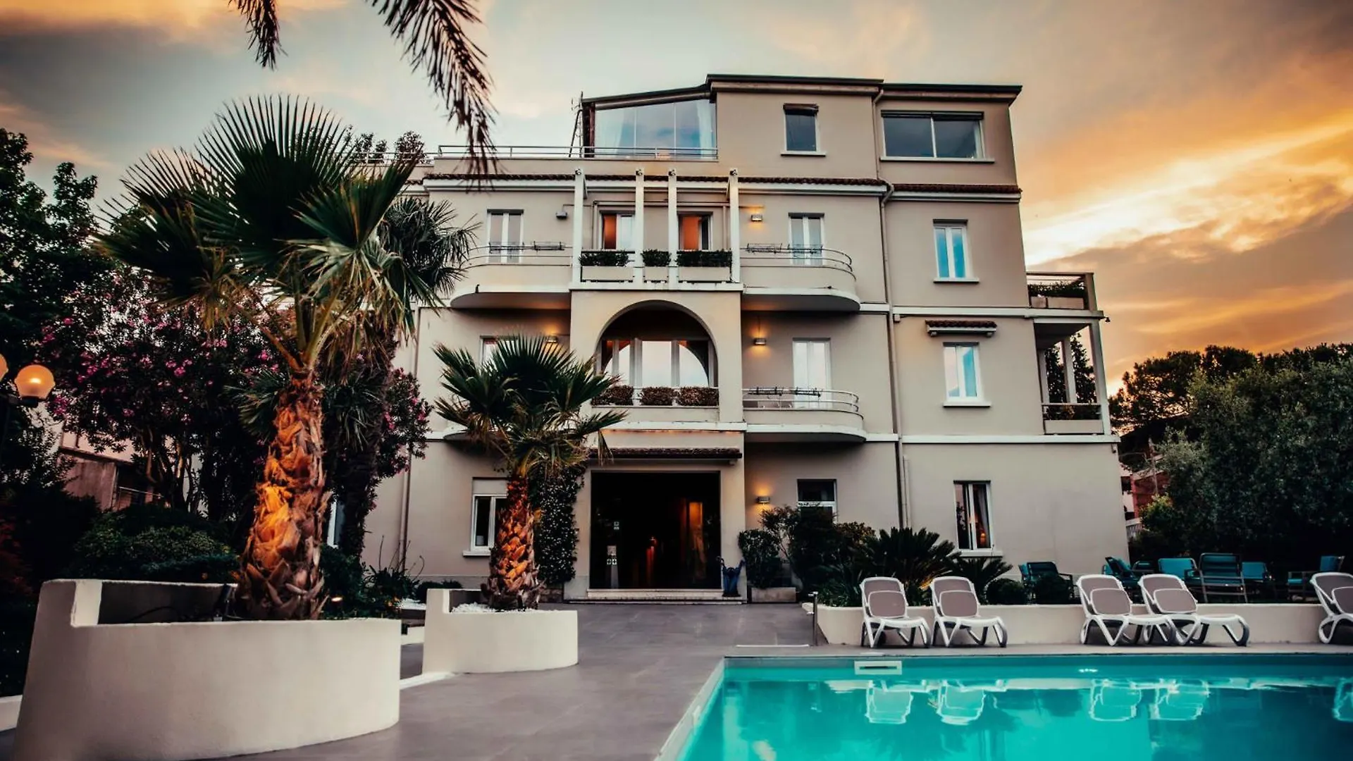 Hotel Benaco Desenzano del Garda