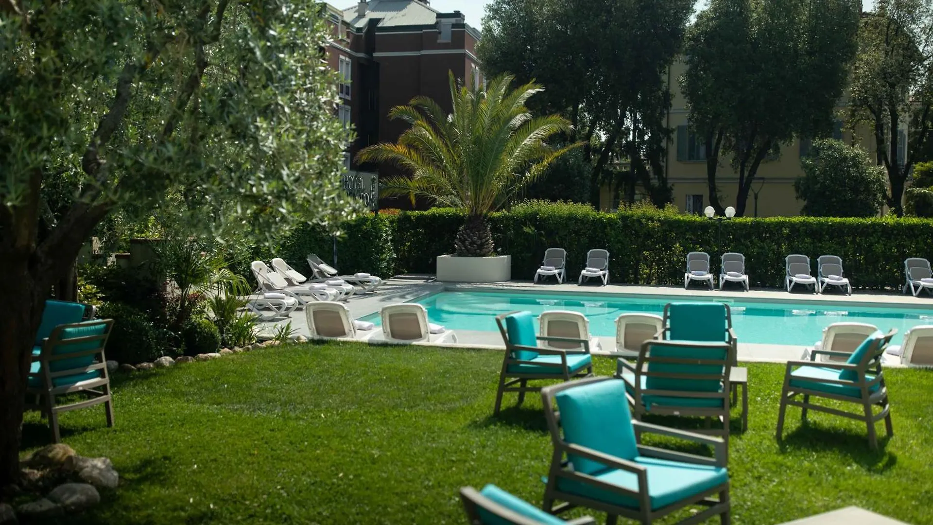 Hotel Benaco デセンツァーノ・デル・ガルダ 3*,