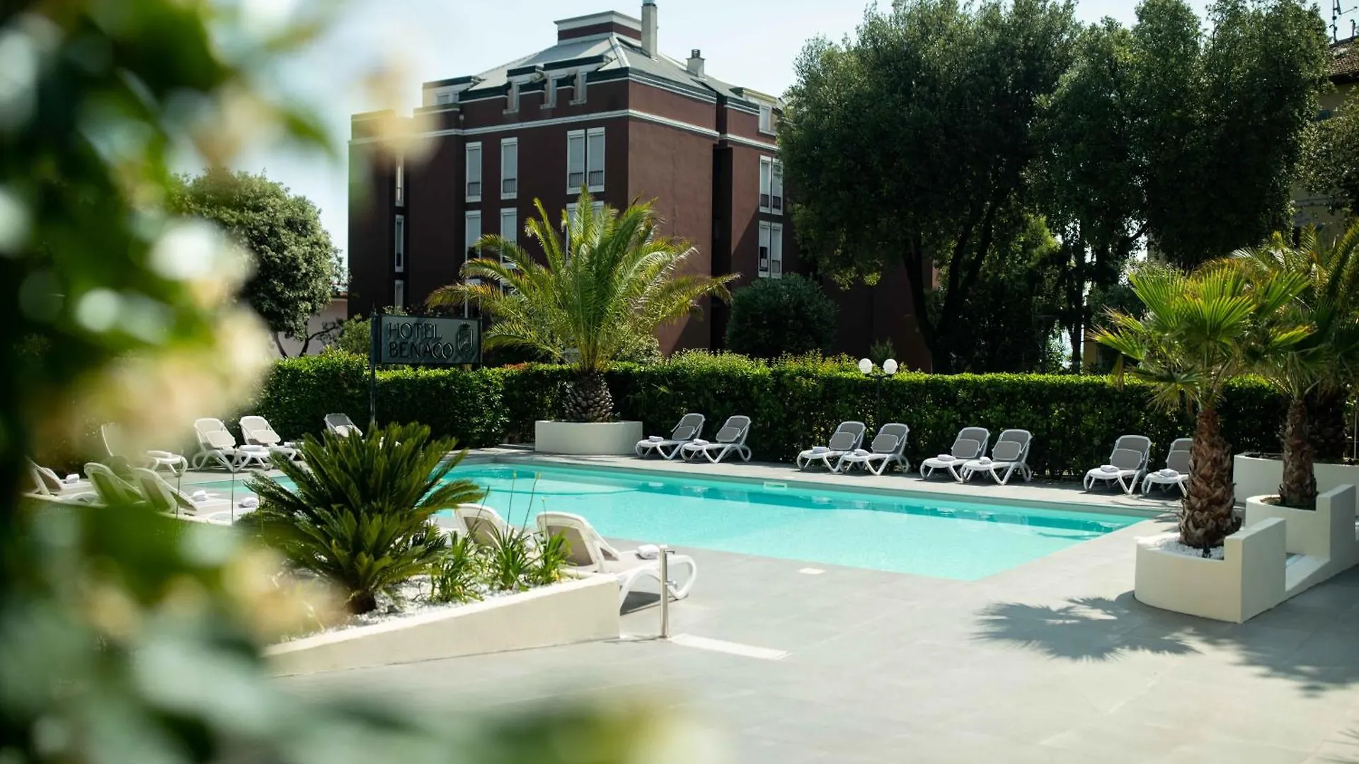 ***  Hotel Benaco デセンツァーノ・デル・ガルダ イタリア